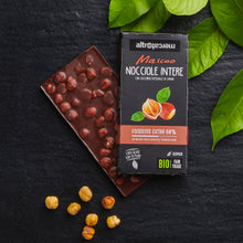 Carica l'immagine nel visualizzatore di Gallery, MASCAO FONDENTE EXTRA CON NOCCIOLE INTERE - BIO | COD. 00001166 | 100 g