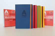 Carica l&#39;immagine nel visualizzatore di Gallery, AGENDA SETTIMANALE 2026 ALTRECONOMIA | COD. ALT145
